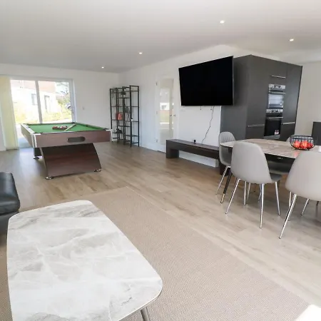 Sandy Cove Holiday home