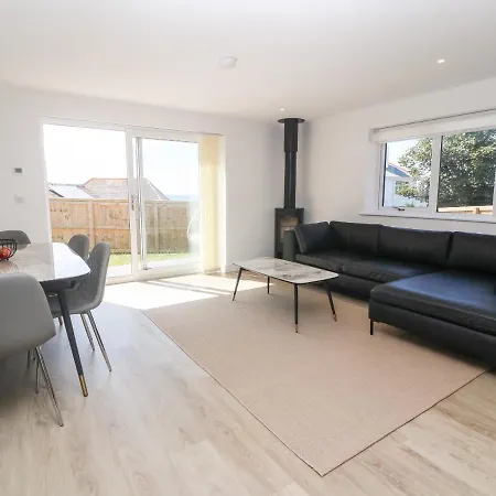Holiday home Sandy Cove